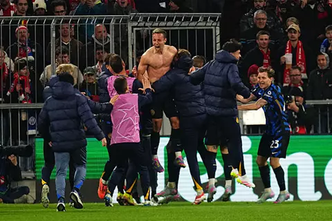 توتر في إنتر.. نجم يفكر في الرحيل بسبب قرارات إنزاجي